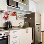 Apartamento En Pocitos, Con Piscina Y Garaje