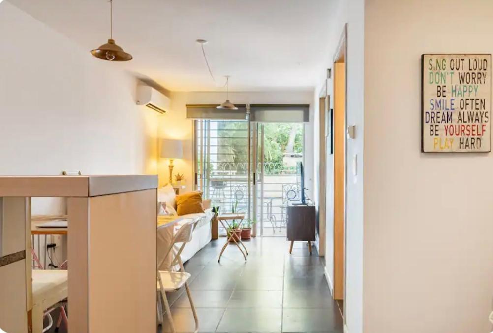 Apartamento En Pocitos, Con Piscina Y Garaje *
