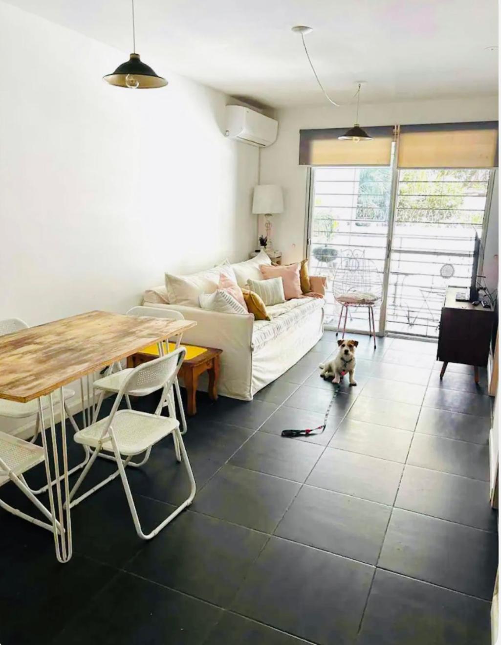 En Pocitos, Con Piscina Y Garaje Apartamento Montevideo